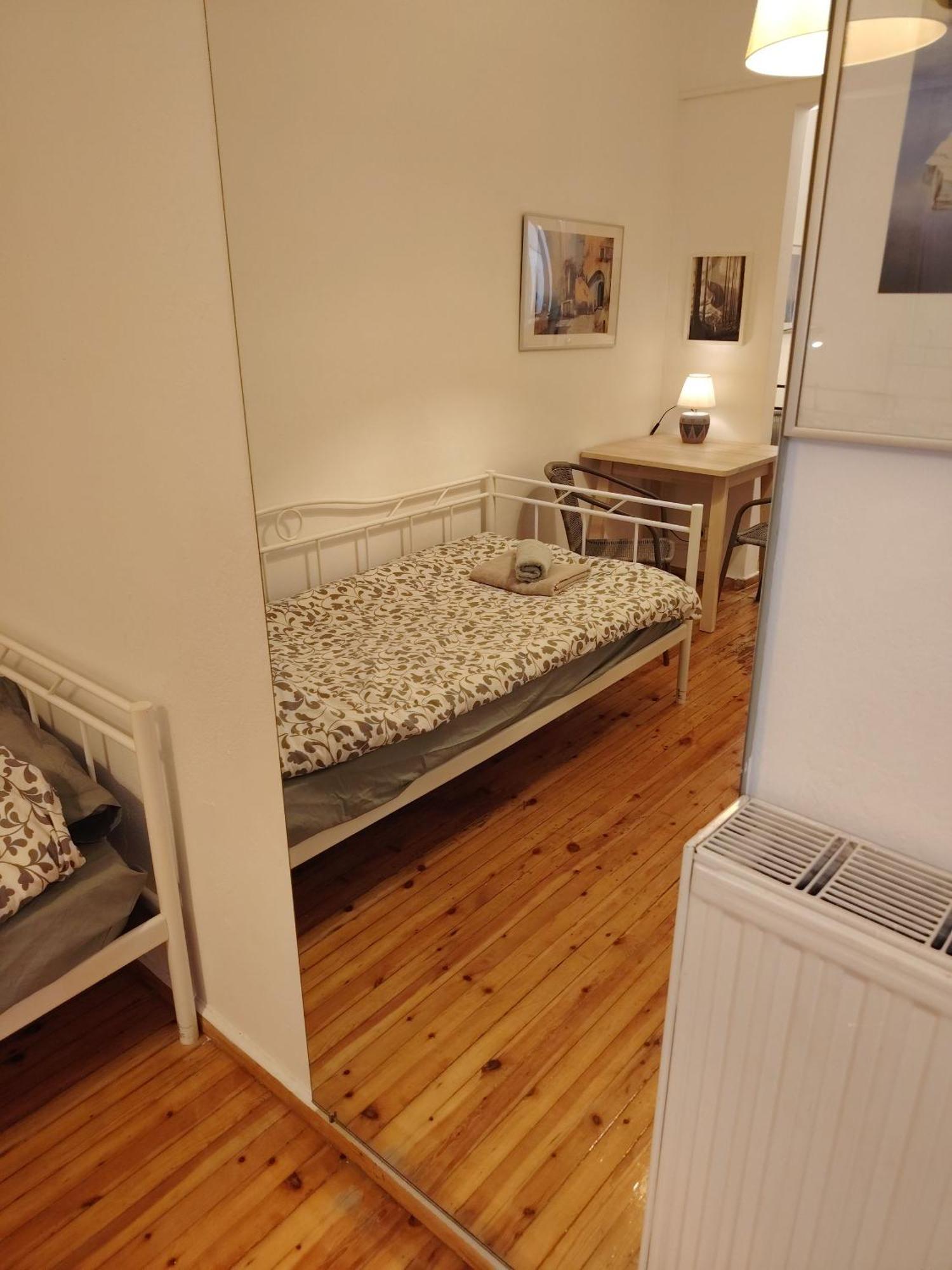 Cosy Open Large Studio By Roman Ruins Helexpo Thessaloniki Exterior photo